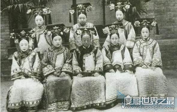 历史上乾隆的妃子有多少?共35位(最爱的其实不是令妃)
