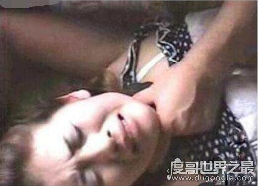 刘嘉玲被绑受辱视频曝光，因拒绝拍戏导致被2男绑架轮奸