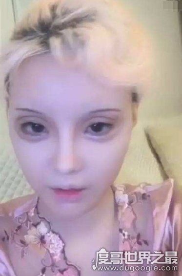 芭比迪丽拉原来的样子,卸妆前后判若两人(素颜竟比化妆还好看)
