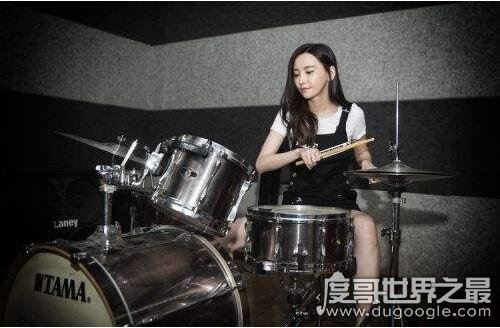 前任3女主于文文的老公是谁，并不是王力宏的朋友(目前单身)