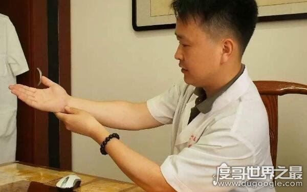 睡不着按摩三十秒入睡，三个穴位包你解决失眠问题（入睡困难必看）