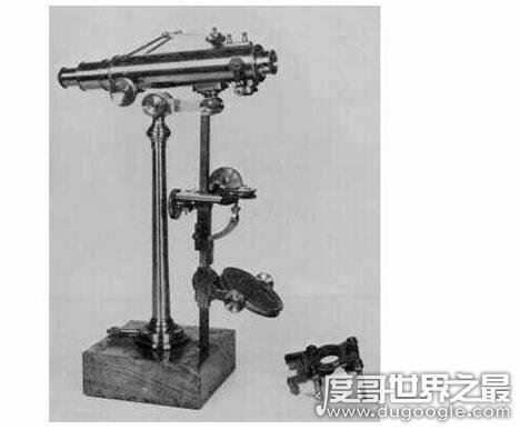 世界上最早的显微镜,亚斯·詹森在1590年发明了首个显微镜