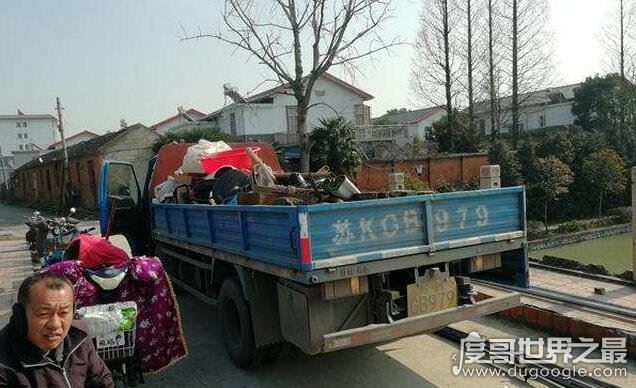 扬州考古队员被打事件后续，涉事城管已被调查(只因违建)