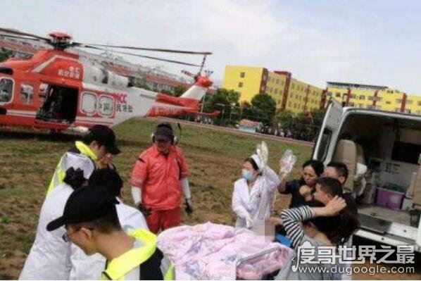 揪心！云南16岁少女遭动车压断双腿，乃自己跳下站台