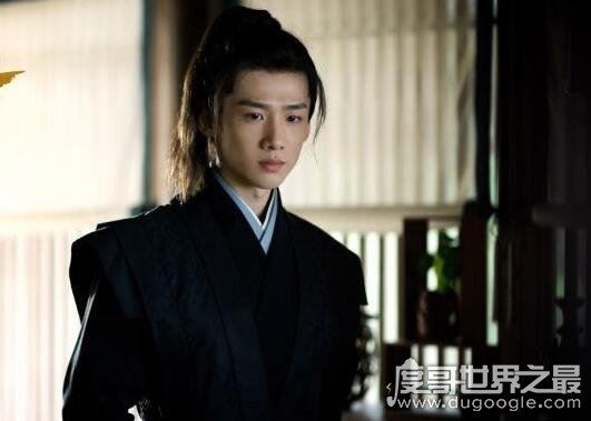 《凰权》中的男二号顾南衣，只为凤知微而活结局却是放手