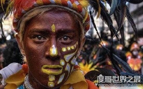 世界十大奇异民族,奥坎基查尔族人皮肤竟是蓝色的