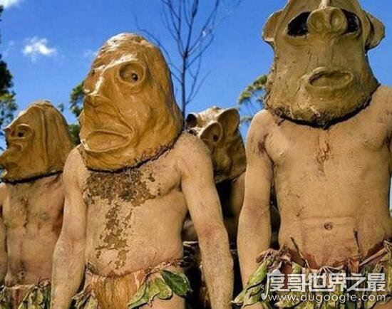 世界十大奇异民族，奥坎基查尔族人皮肤竟是蓝色的