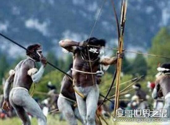 世界十大奇异民族，奥坎基查尔族人皮肤竟是蓝色的