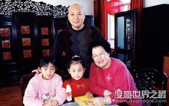 中国女首富陈丽华年轻时照片,帅气唐僧迟重瑞老婆
