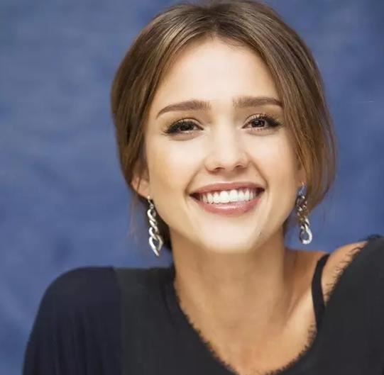 世界上最好看的图片，世界十大最性感女人图片欣赏