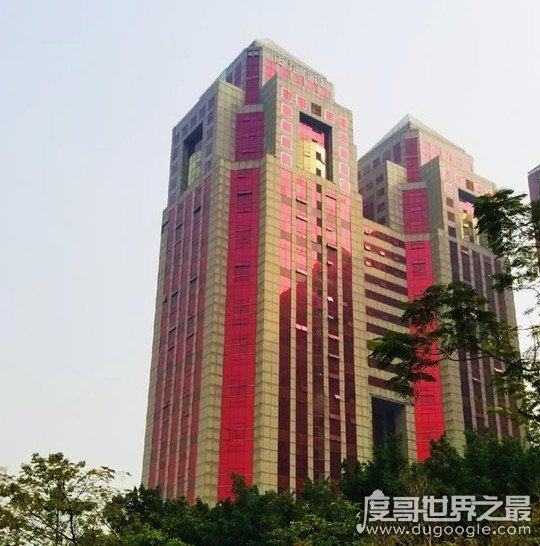 深圳中银大厦灵异事件,电梯到21楼自动停止(网络谣传)