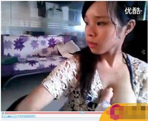 网红人物喂奶姐，给孩喂奶不忘秀美胸(视频合集)