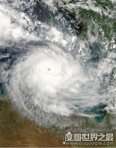 世界上最大的台风排名，台风泰培有史以来最强(造成了110人死亡)