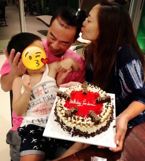 陈小春儿子正面照首度曝光，缩小版陈小春参加真人秀
