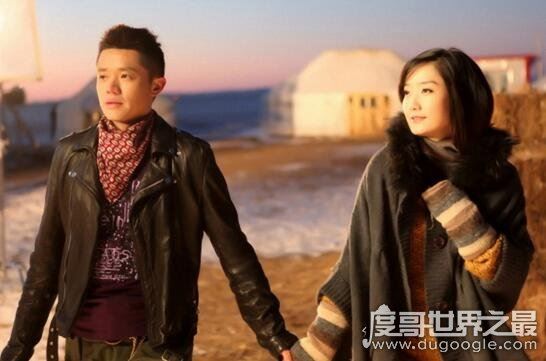 凤凰传奇是夫妻吗,杨魏玲花和曾毅各自家室介绍
