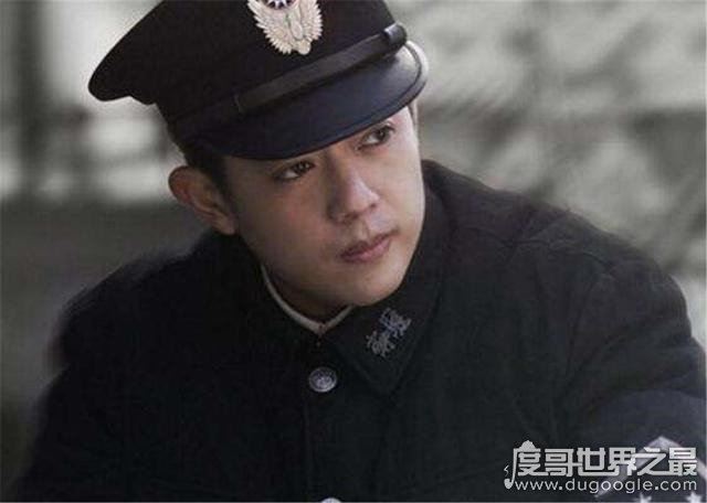 新世界小红袄是谁，多项证据指向他(令人细思极恐)