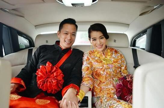 胡杏儿黄宗泽相恋八年，和平分手原因背后辛酸