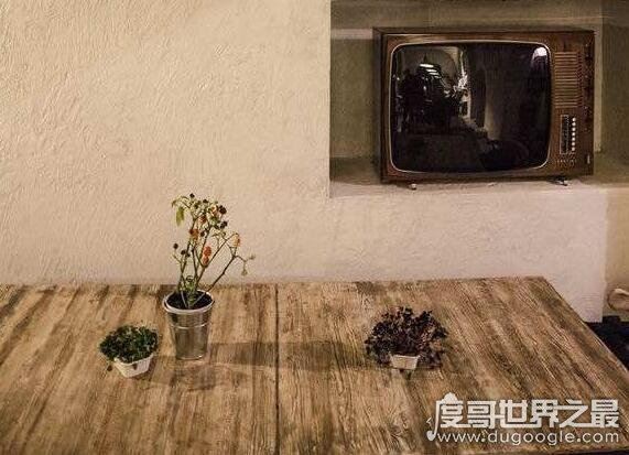 昱字怎么读,昱和玉同音(是日光、光明、照耀的意思)