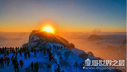 昱字怎么读，昱和玉同音(是日光、光明、照耀的意思)