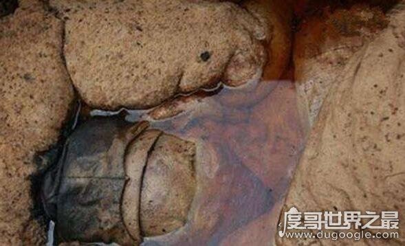 连云港千年不腐女尸，打开棺的那一刻震惊了所有人
