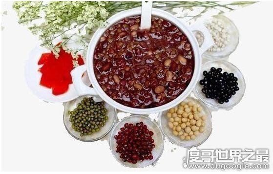 八宝粥的配料是哪八样,不同地区搭配不同(一般是米搭配各种豆子)