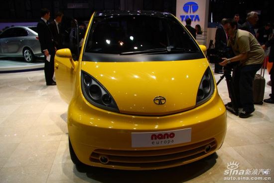 世界上最便宜的汽车多少钱，印度塔塔NANO售价1.7万人民币