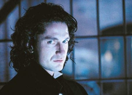 电影中最性感的吸血鬼top10，你愿意让他吸血吗？