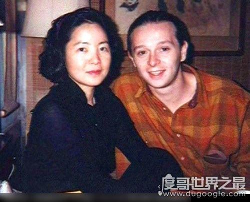 揭秘邓丽君死亡真相,一代歌后疑似死于吸毒