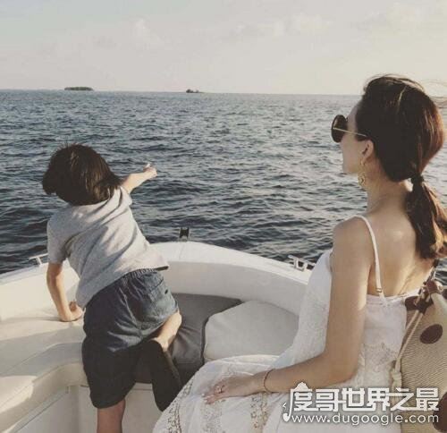 林志颖老婆陈若仪图片，生完三胎还嫩如18岁少女