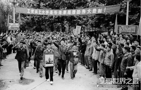 恢复高考是哪一年,1977年恢复高考(首届570万考生录取不到30万)
