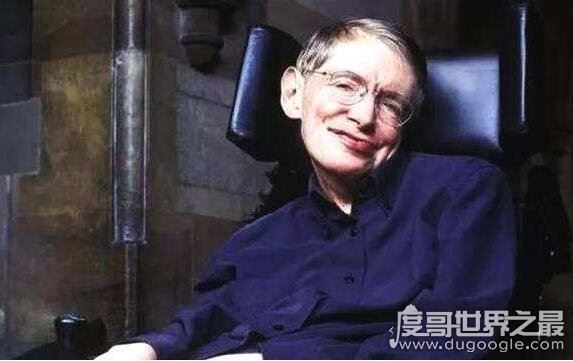 霍金的成就和贡献被严重夸大，只是被包装成伟大的科学明星