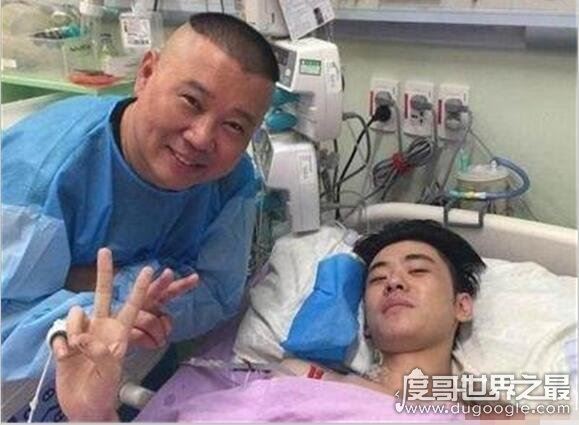 张云雷南京坠楼真相，酒后意外失足(在场唯一同事李欧被开除)