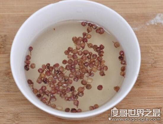 夜里牙疼教你一分钟快速止疼，家里的一些调味料止痛有奇效