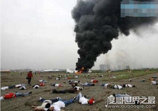 97南航5.8空难悲剧，机组操作不当导致35人死亡(附录音)