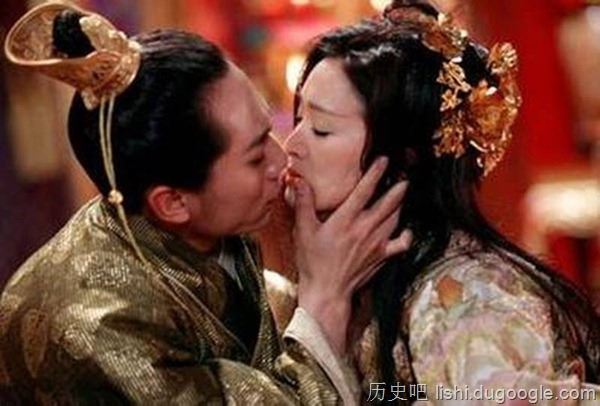 古代太监也能娶老婆?揭秘宫女和太监对食制度,竟这样名副其实?