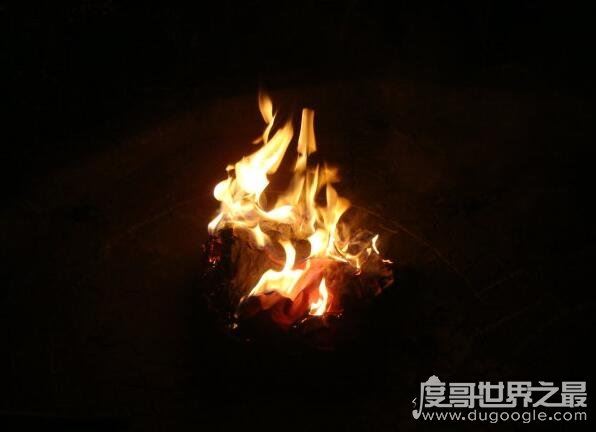 人死后的头七怎么算?头七是什么意思?(指"魂魄"7天返家)