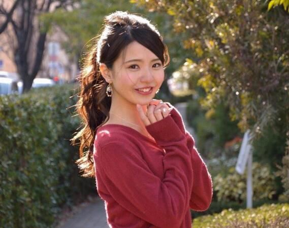 2017日本最美女大学生，松田有纱(一对大门牙可爱到爆)