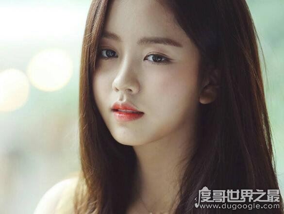 爱豆是什么意思，是英文词idol的音译(偶像的意思)