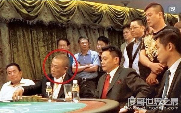 传闻崩牙驹出狱的排场浩大，其真实情况却是这个样子的