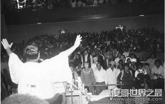 琼斯镇惨案是阴谋,受邪教蛊惑致使集体自杀