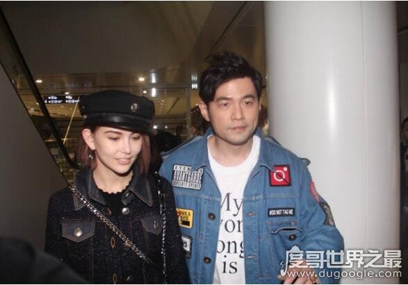 周杰伦晒儿女正面，两人软萌的小宝贝颜值超高(女儿比较活泼)