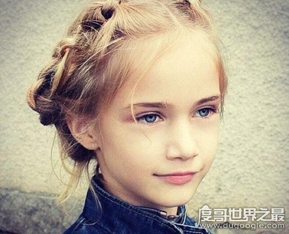 世界上最美童模，小小年纪的她们美的让人心醉不已