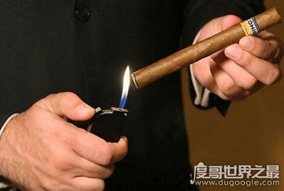 雪茄怎么抽?"一根雪茄三根柴"方法很讲究(附详细步骤)