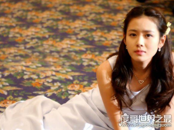 孙艺珍老公不是金柱赫，金柱赫去年就已经去世了