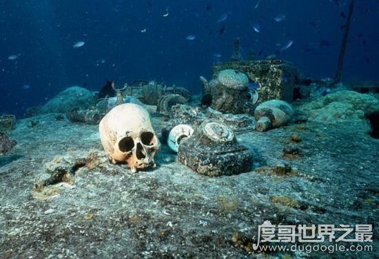 特鲁克泻湖的恐怖之处,传说有幽灵舰队驻扎(全球最大的船舶墓地)