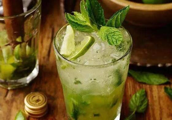 mojito什么意思？最适合女孩子喝的酒(附制作方法)
