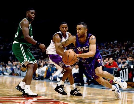 十大nba最矮的球员排行，蒂龙马格西博格斯以1.6米居首位