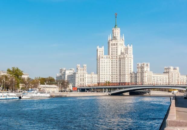 乌拉什么意思，表达强烈情感的语气词无具体意思(俄语音译)