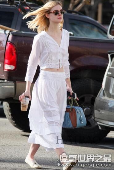 好莱坞女星中的一股清流，艾丽·范宁(18岁超美组图)