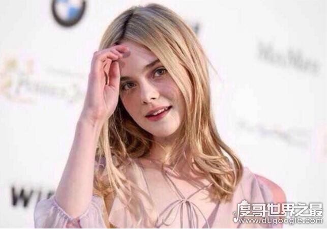 好莱坞女星中的一股清流，艾丽·范宁(18岁超美组图)